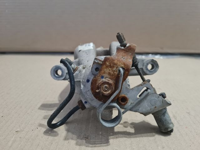 bontott PEUGEOT 308 Jobb hátsó Féknyereg Munkahengerrel