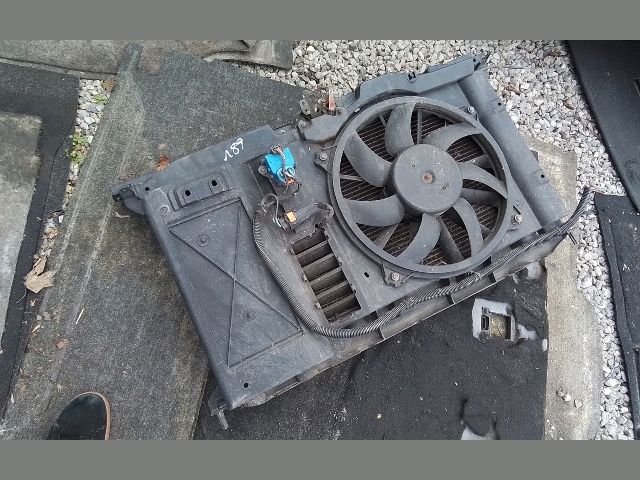 bontott PEUGEOT 308 Komplett Homlokfal (Részeivel)