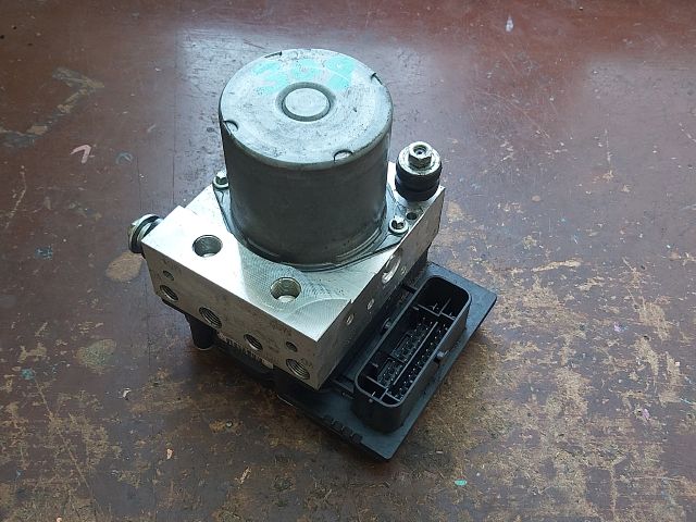 bontott PEUGEOT 308 ABS Kocka