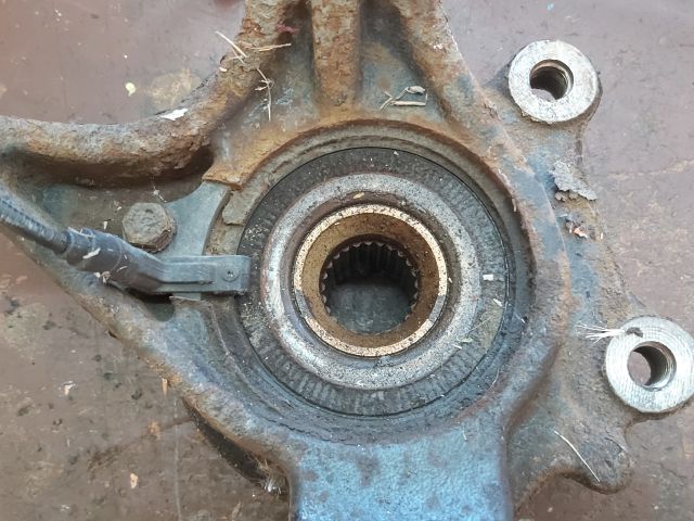 bontott PEUGEOT 308 Bal első Csonkállvány Kerékaggyal