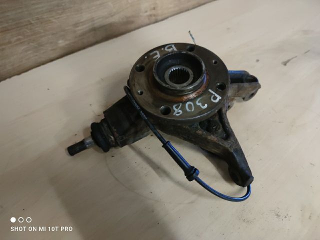 bontott PEUGEOT 308 Bal első Csonkállvány Kerékaggyal