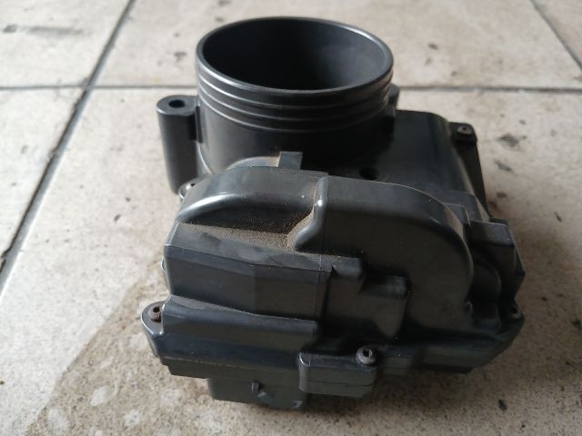 bontott PEUGEOT 308 Fojtószelep (Elektromos)