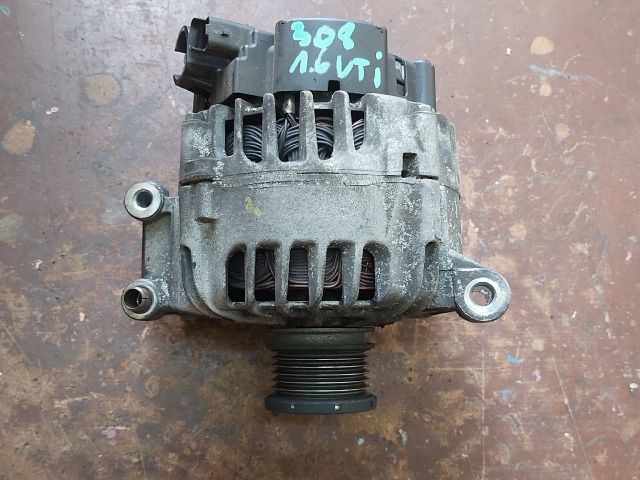 bontott PEUGEOT 308 Generátor