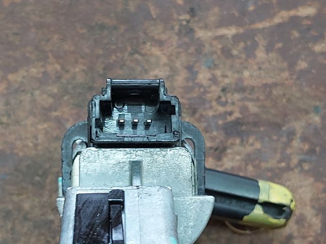 bontott PEUGEOT 308 Gyújtáskapcsoló Házzal