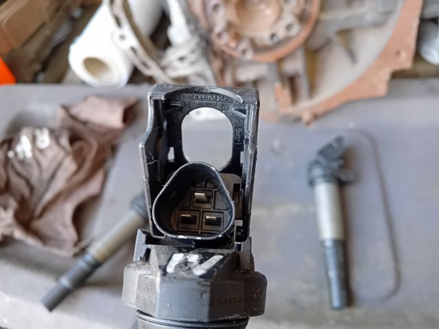 bontott PEUGEOT 308 Gyújtótrafó Szett