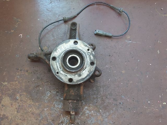 bontott PEUGEOT 308 Jobb első Csonkállvány Kerékaggyal