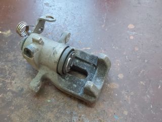 bontott PEUGEOT 308 Jobb hátsó Féknyereg Munkahengerrel