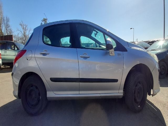 bontott PEUGEOT 308 Klímahűtő Ventilátor