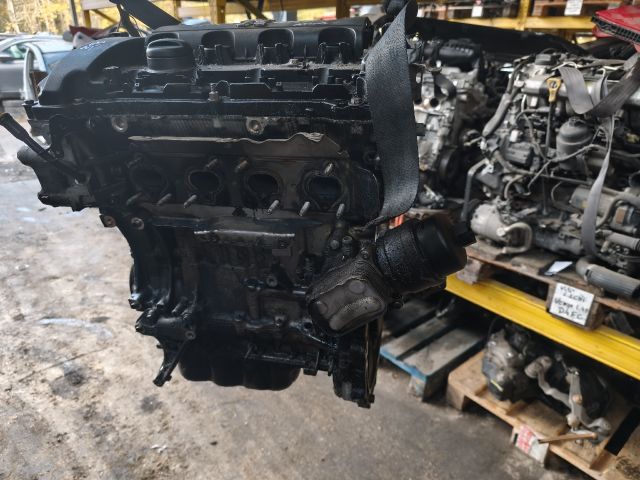 bontott PEUGEOT 308 Motor (Fűzött blokk hengerfejjel)
