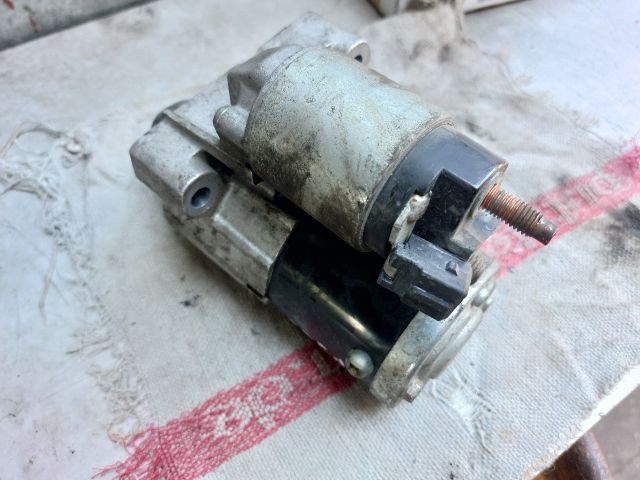 bontott PEUGEOT 308 Önindító