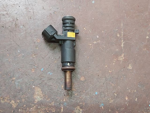 bontott PEUGEOT 308 Porlasztó (1 db)