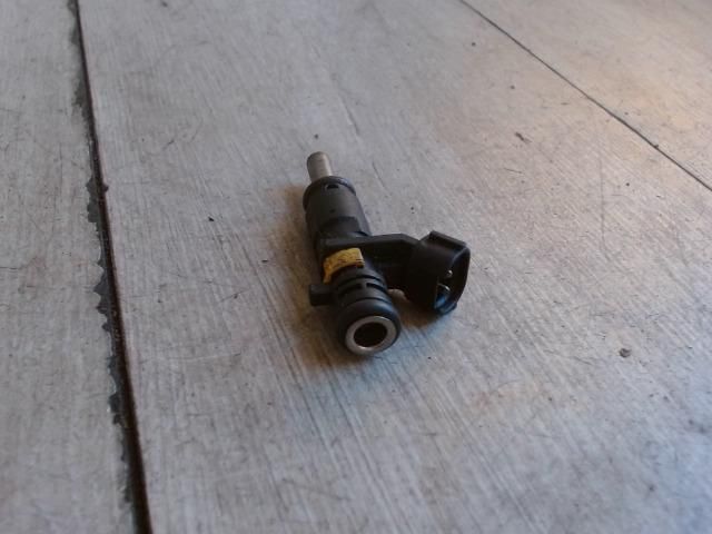 bontott PEUGEOT 308 Porlasztó (1 db)