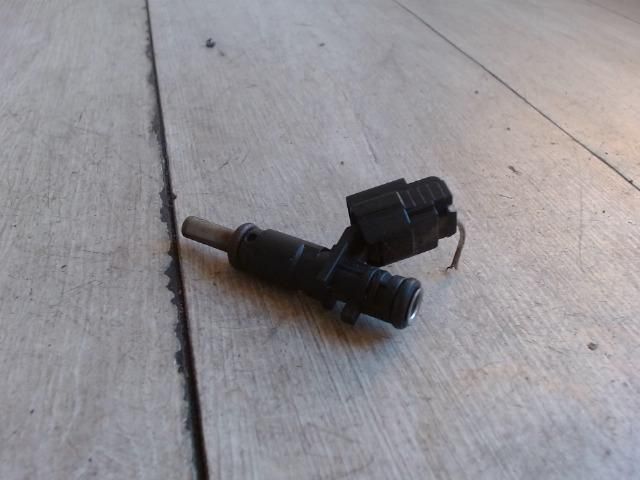 bontott PEUGEOT 308 Porlasztó (1 db)