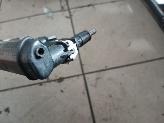 bontott PEUGEOT 308 Porlasztó Sor / Híd