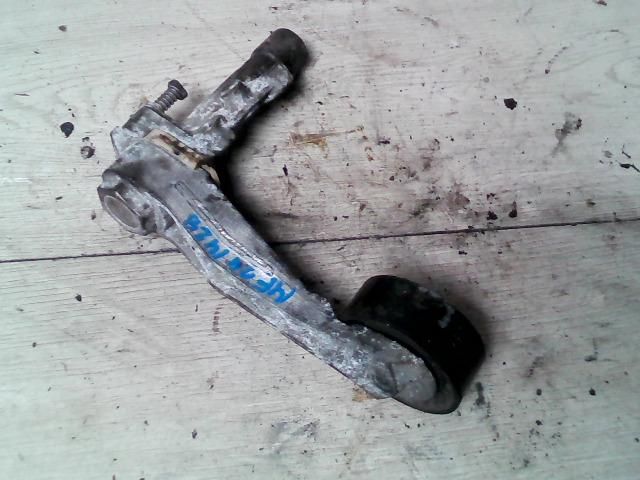 bontott PEUGEOT 308 Szíjfeszítő Görgő