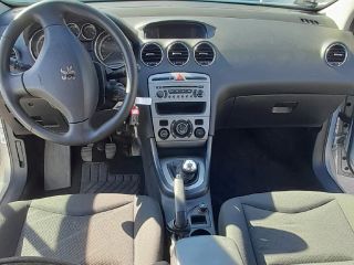 bontott PEUGEOT 308 Váltó Kulissza