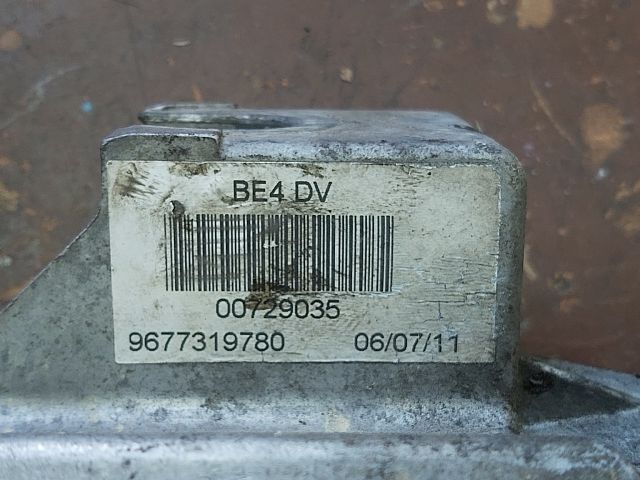 bontott PEUGEOT 308 Váltó Kulissza