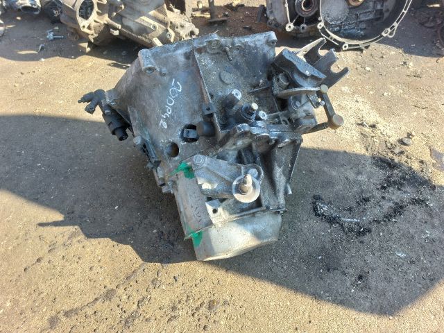 bontott PEUGEOT 308 Váltó (Mechanikus)