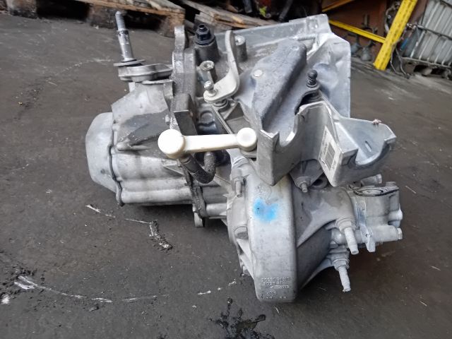 bontott PEUGEOT 308 Váltó (Mechanikus)