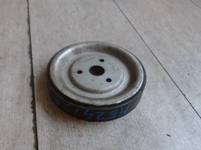 bontott PEUGEOT 308 Vízpumpa Szíjtárcsa