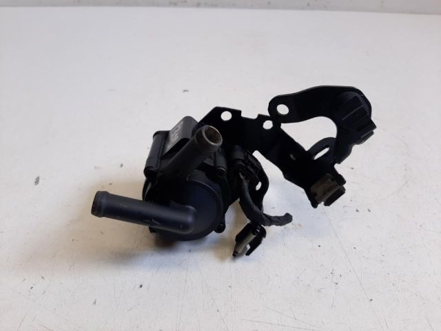 bontott PEUGEOT 308 Vízpumpa