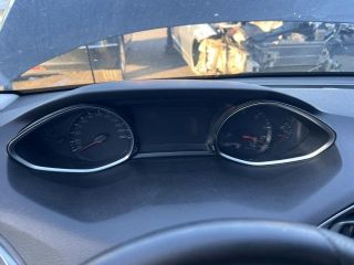 bontott PEUGEOT 308 Kilométeróra