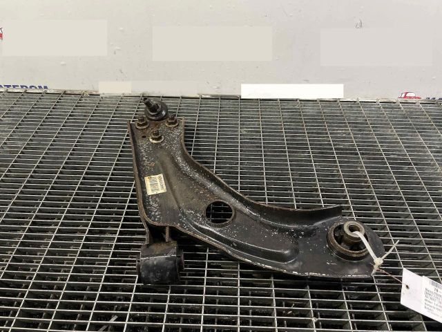 bontott PEUGEOT 308 Jobb első Lengőkar