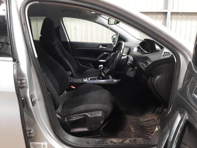 bontott PEUGEOT 308 Kiegyenlítő Tartály