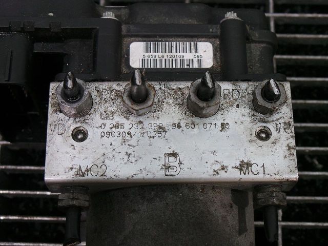 bontott PEUGEOT 308 ABS Kocka