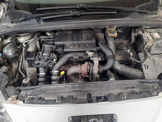 bontott PEUGEOT 308 Bal első Csonkállvány Kerékaggyal