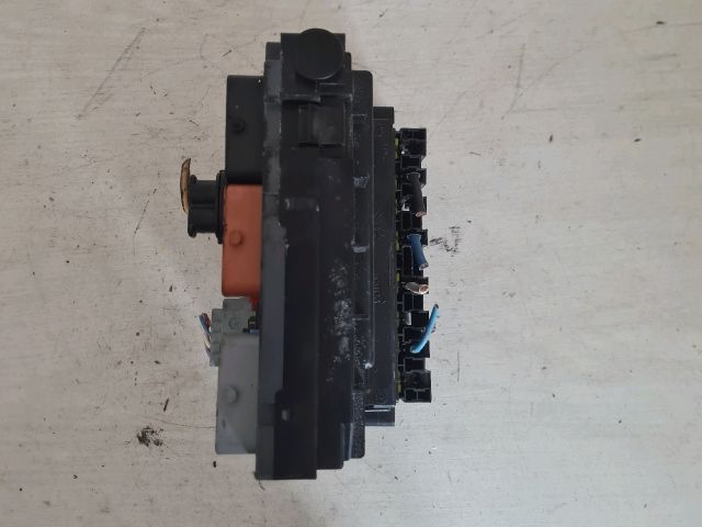 bontott PEUGEOT 308 Biztosítéktábla Motortér