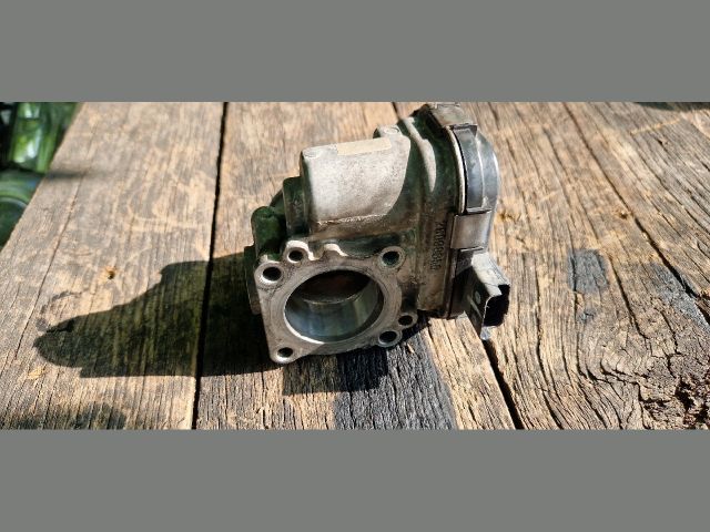 bontott PEUGEOT 308 Fojtószelep (Elektromos)