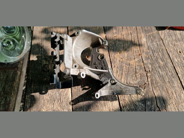 bontott PEUGEOT 308 Gázolajszűrő Ház