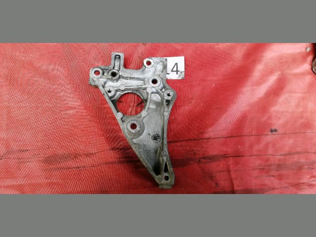 bontott PEUGEOT 308 Generátor Tartó Bak