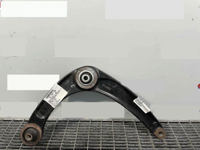 bontott PEUGEOT 308 Jobb első Lengőkar