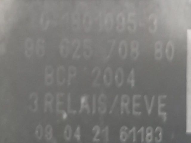 bontott PEUGEOT 308 Klíma Relé