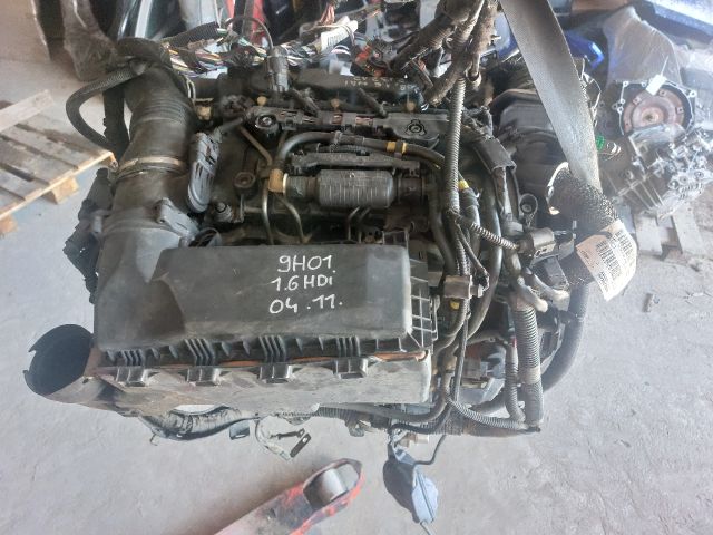 bontott PEUGEOT 308 Komplett Motor (Segédberendezésekkel)