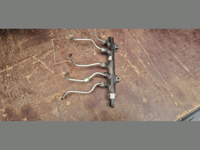 bontott PEUGEOT 308 Közösnyomócső