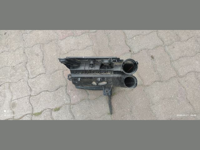 bontott PEUGEOT 308 Légszűrő Ház