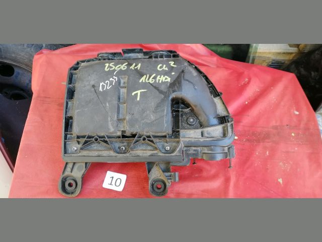 bontott PEUGEOT 308 Légszűrő Ház