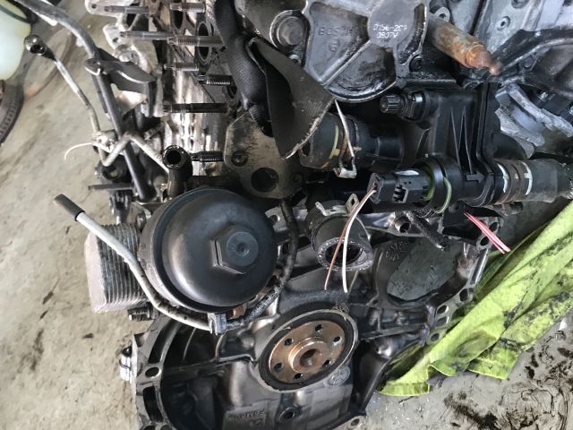 bontott PEUGEOT 308 Motor (Fűzött blokk hengerfejjel)