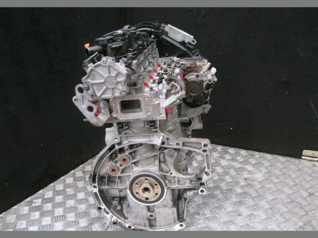 bontott PEUGEOT 308 Motor (Fűzött blokk hengerfejjel)