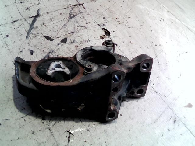bontott PEUGEOT 308 Motor Tartó Bak (Fém)