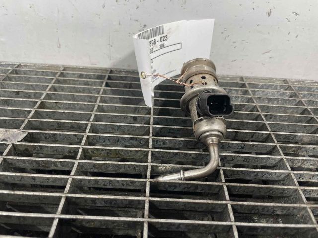 bontott PEUGEOT 308 Porlasztó (1 db)