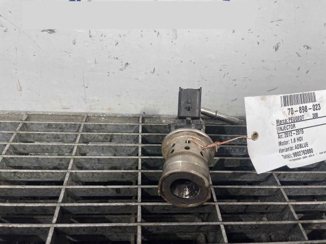 bontott PEUGEOT 308 Porlasztó (1 db)