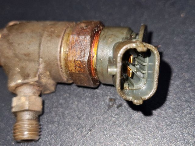 bontott PEUGEOT 308 Porlasztó (1 db)