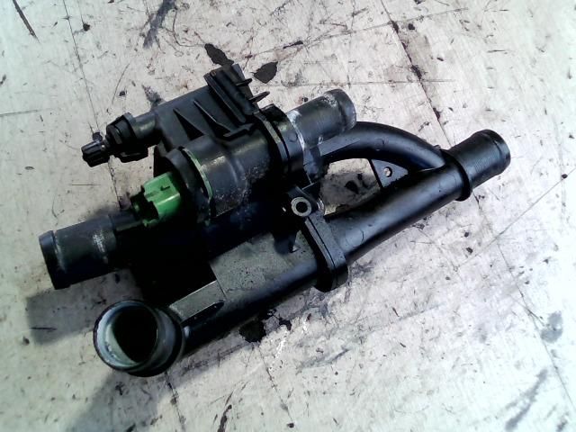 bontott PEUGEOT 308 Termosztátház