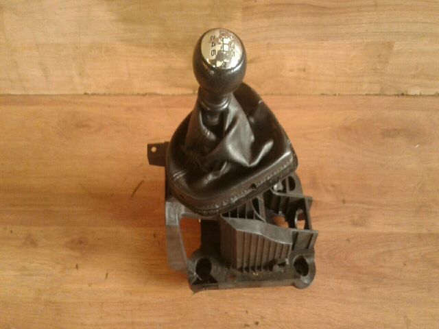 bontott PEUGEOT 308 Váltó Kulissza