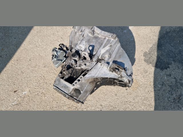 bontott PEUGEOT 308 Váltó (Mechanikus)