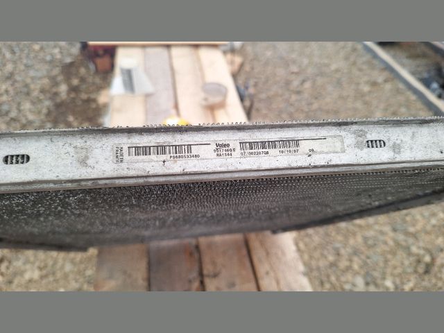 bontott PEUGEOT 308 Vízhűtő Radiátor (Klímás)